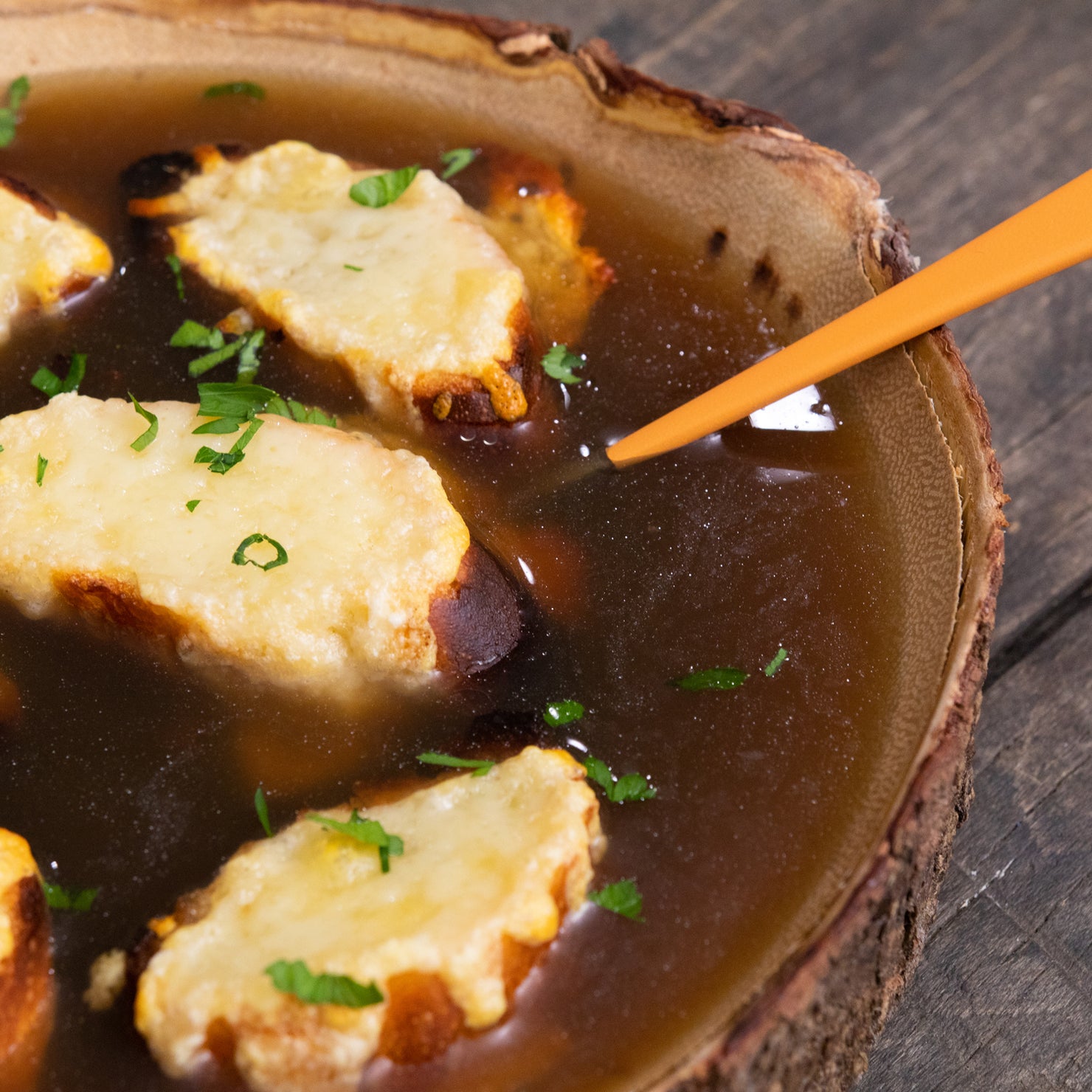 French Onion Soup with Cheesy Bread Islands - Eat Proper Good