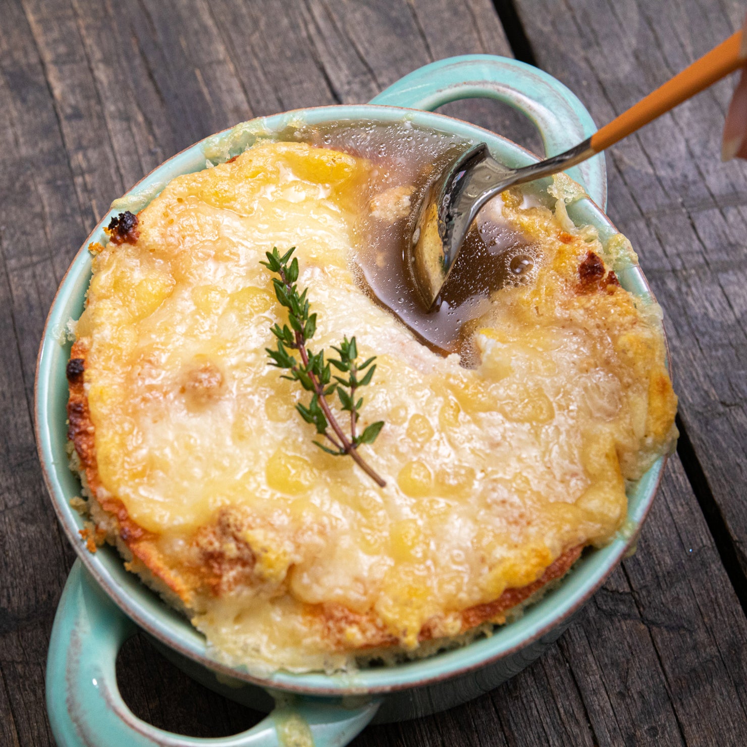 French Onion Soup with Cheesy Top - Eat Proper Good